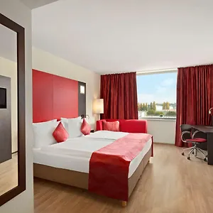 Ramada Encore By Wyndham Geneva 3* Carouge