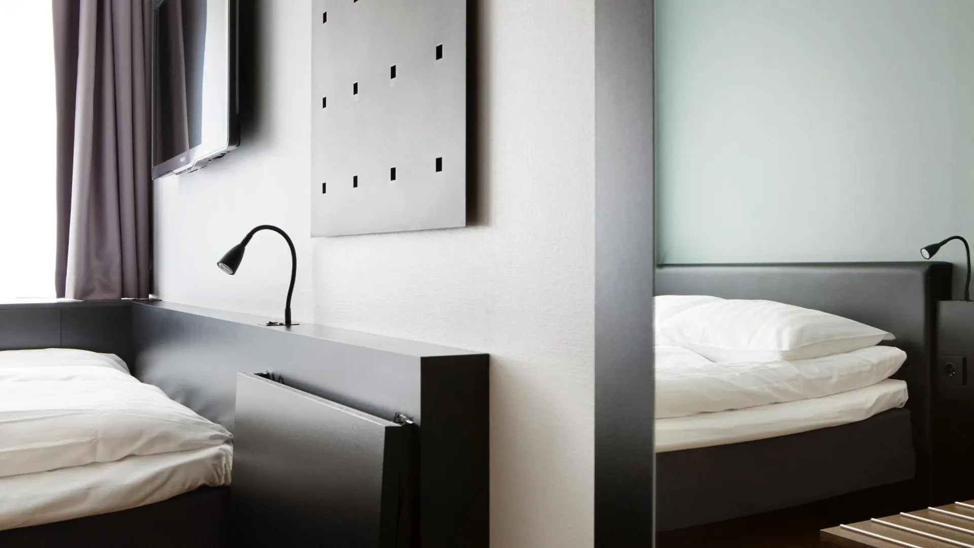 Comfort Hotel Xpress Stockholm Central 3*,  Sweden