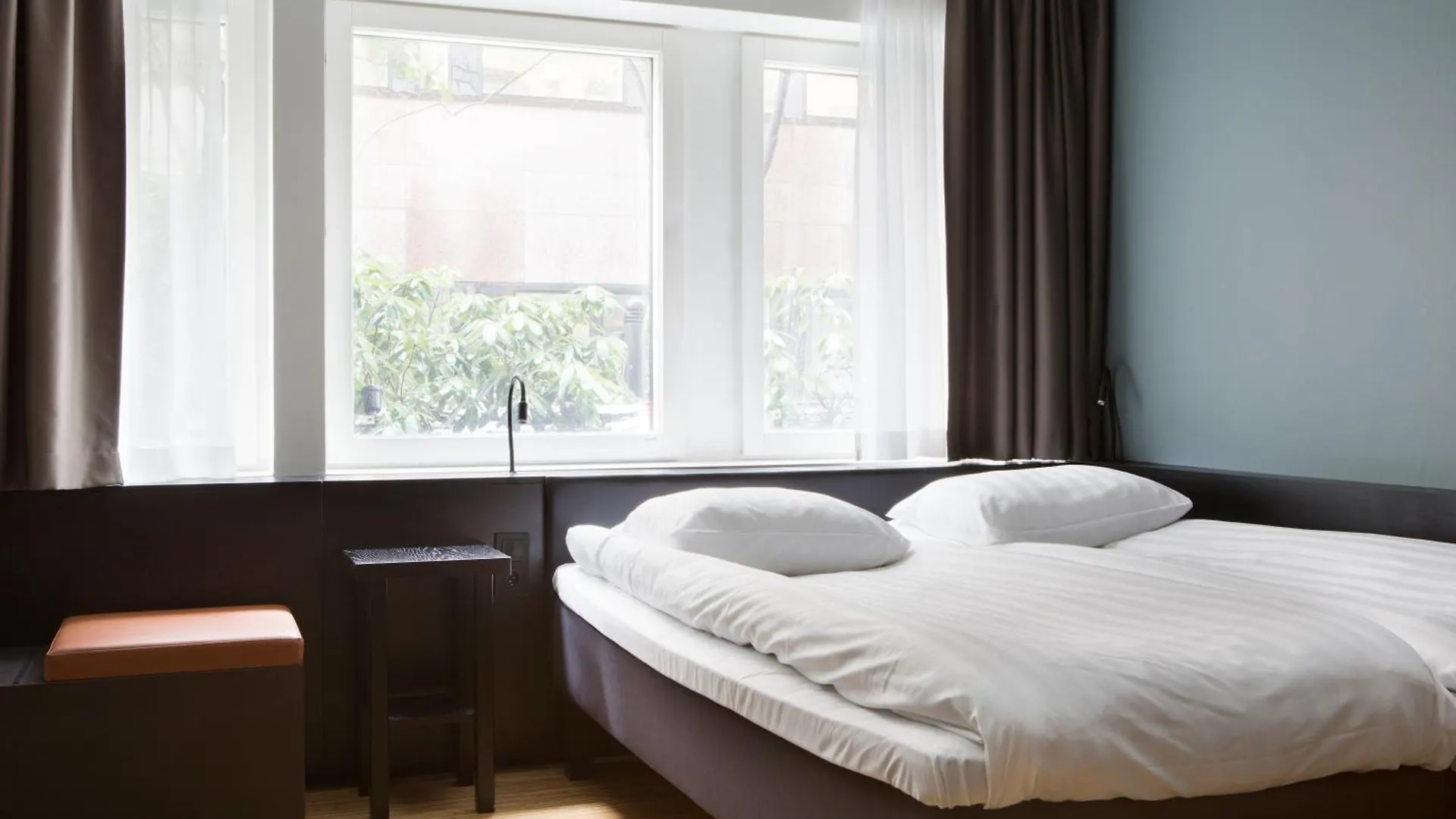 Comfort Hotel Xpress Stockholm Central 3*,  Sweden