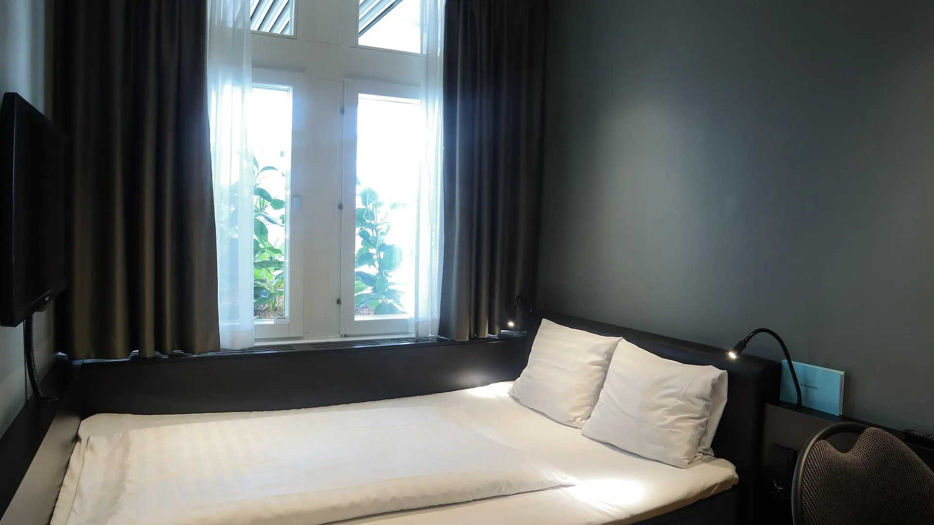 Comfort Hotel Xpress Stockholm Central 3*,